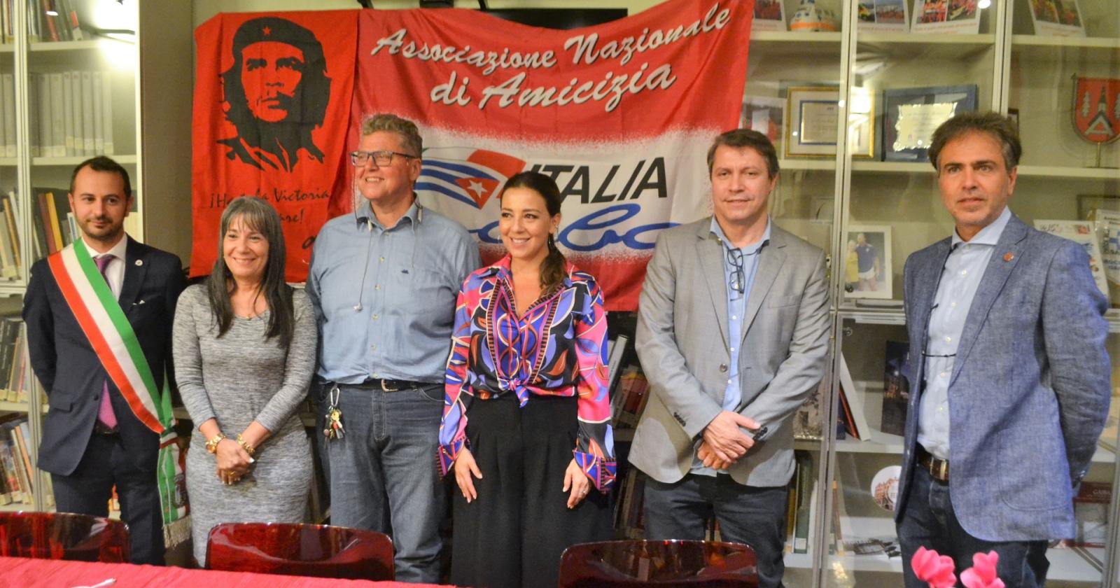 La figura di Che Guevara e il "bloqueo" degli Usa