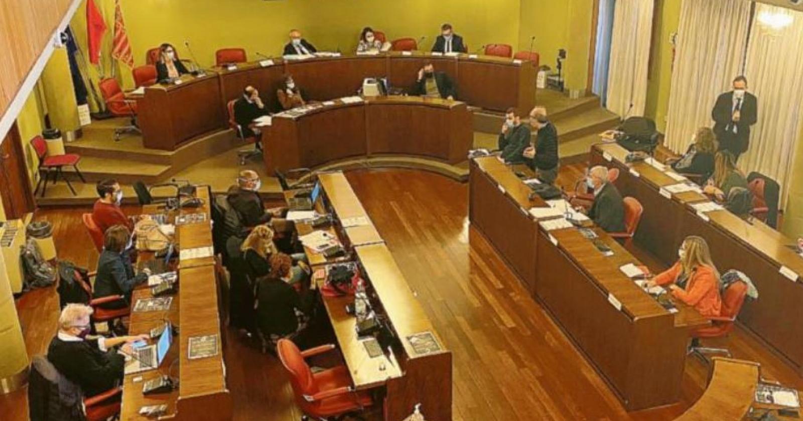 Totogiunta, tre giovani per due posti