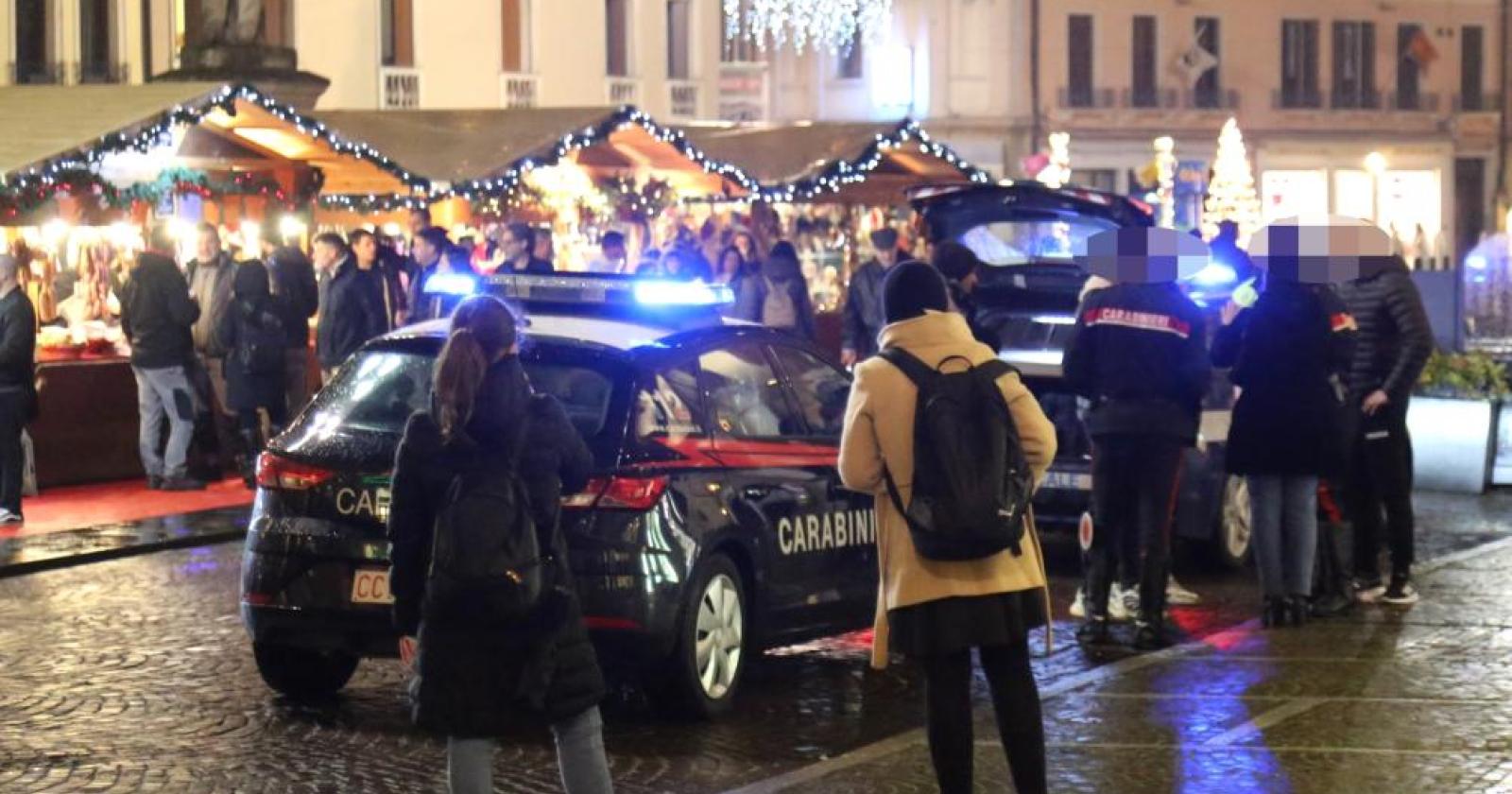 Rissa, calci e pugni tra le casette di Natale. La Lega: "Ora basta"