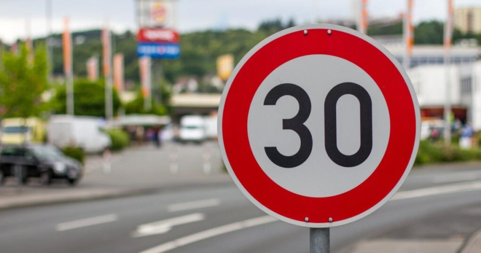 Fiab: "Meno incidenti col limite 30 in centro"