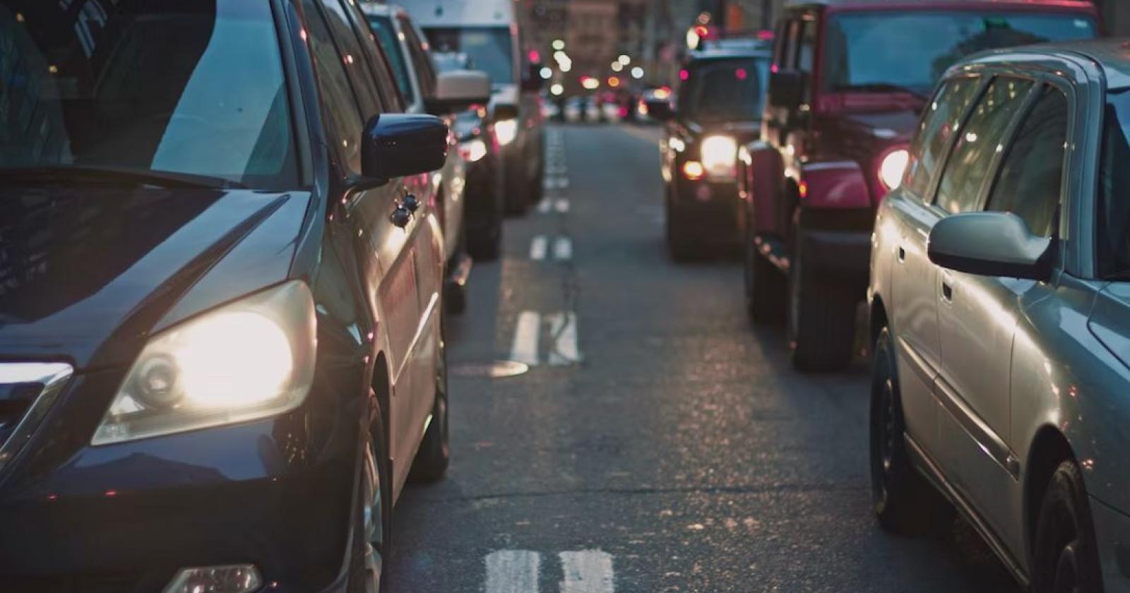 Domenica auto solo in periferia