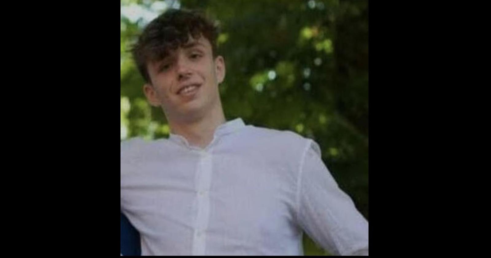 Muore a 18 anni, comunit&agrave; sotto choc