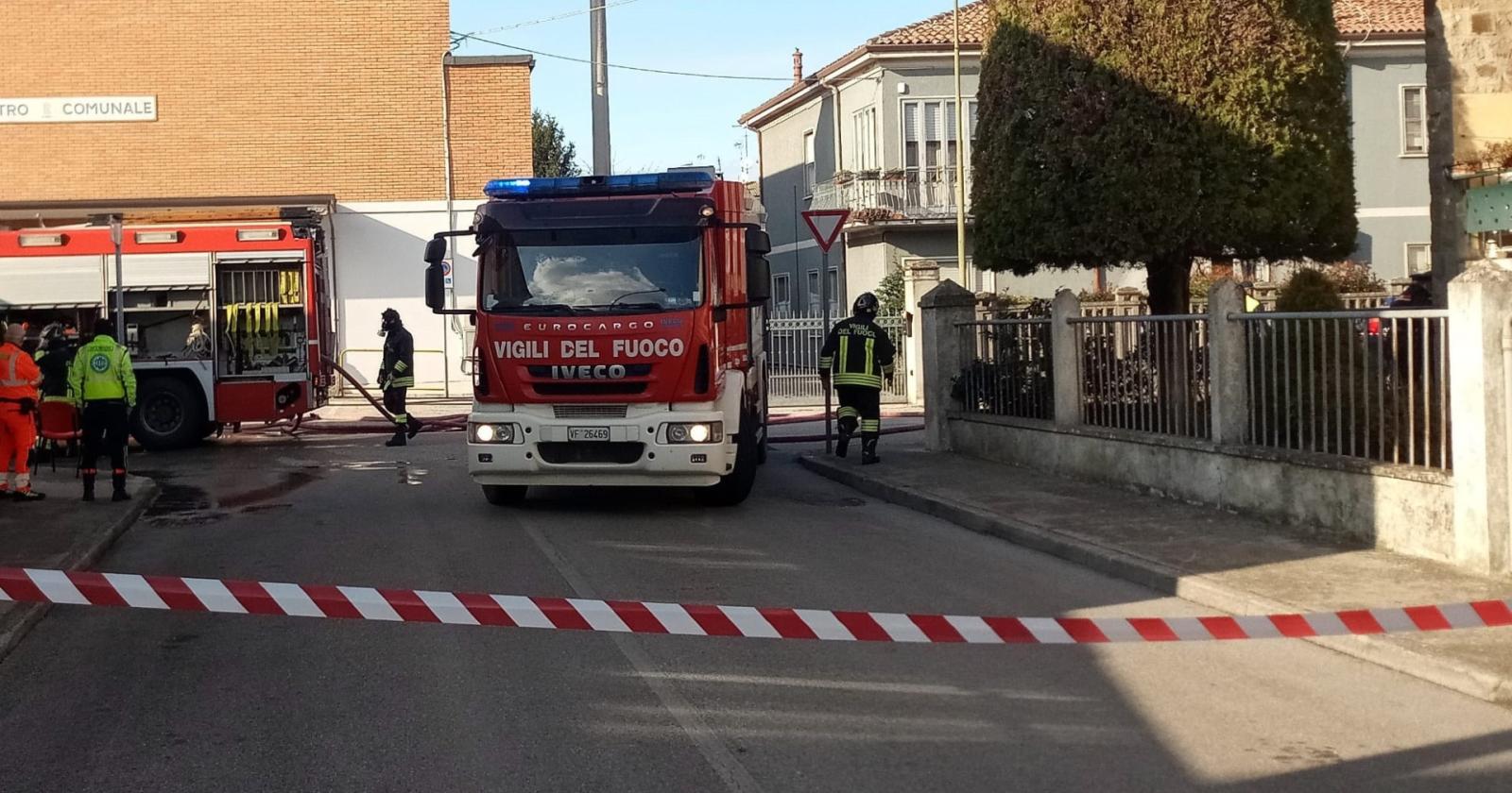 Dopo il rogo, riapre il teatro