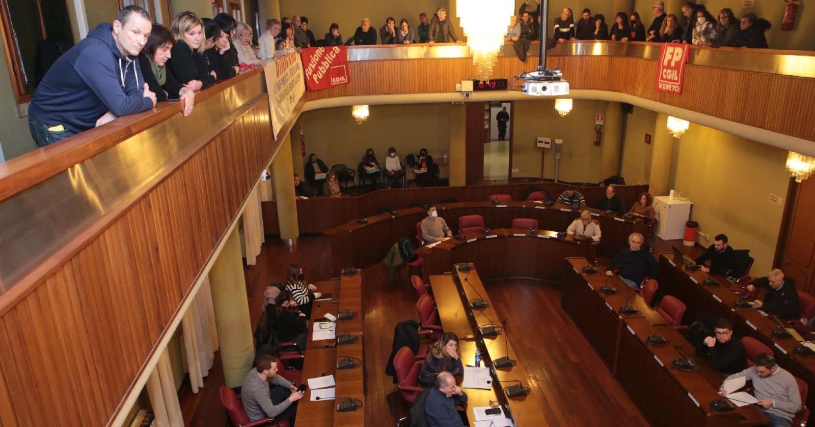 Ci risiamo: l’accordo per Iras è di nuovo impantanato