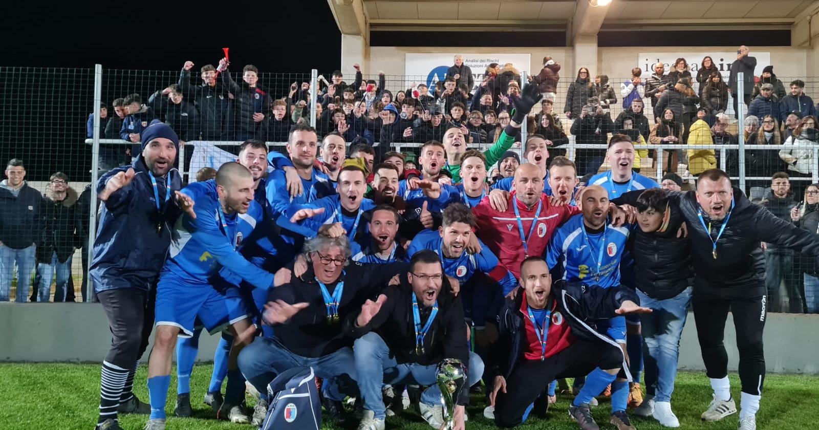 Il Porto Tolle alza la Coppa Polesine