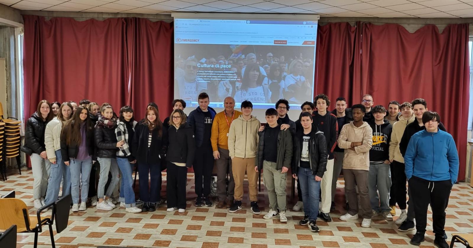 Il Levi incontra Emergency