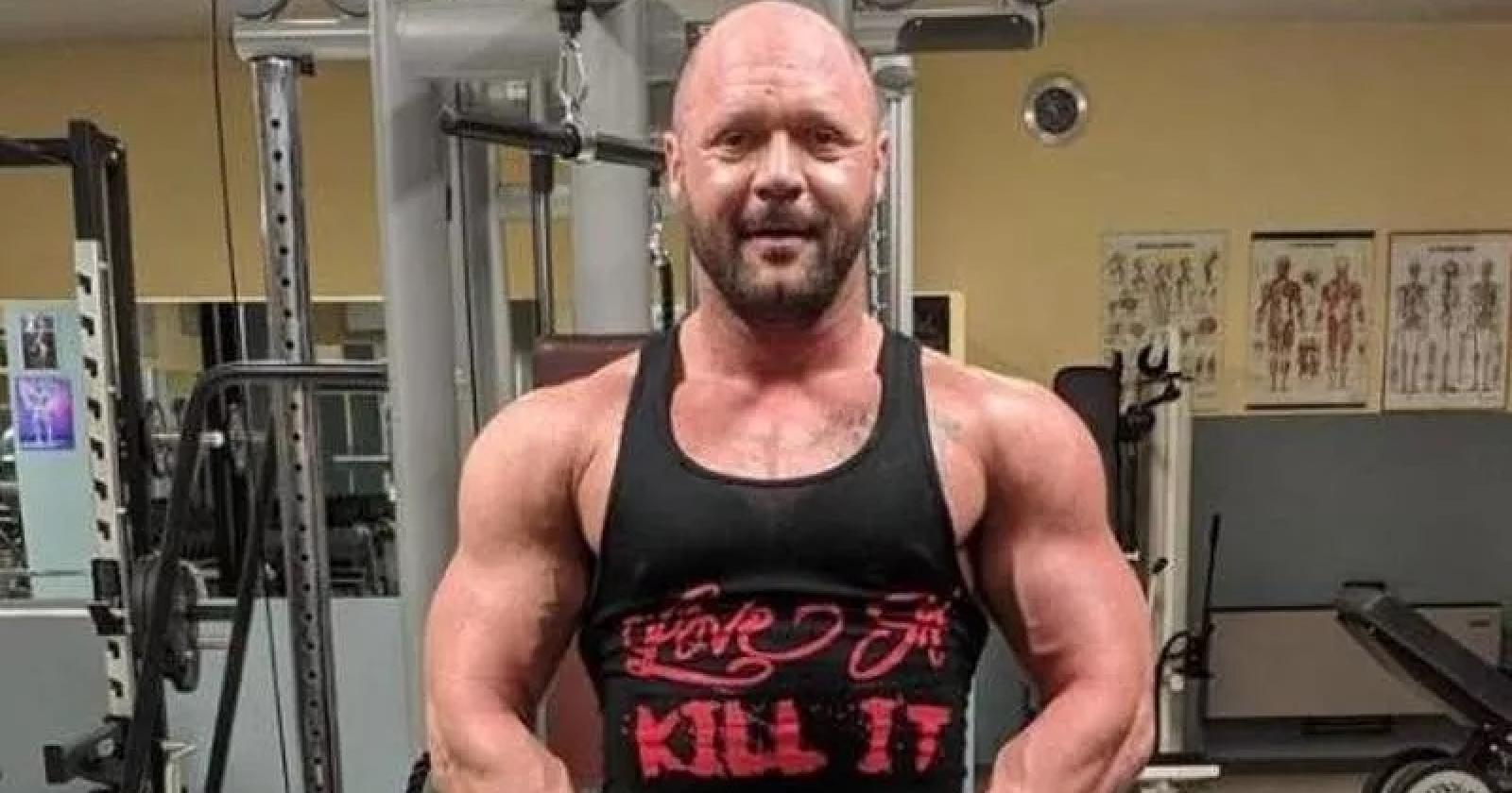 Trovato morto a 38 anni, si indaga