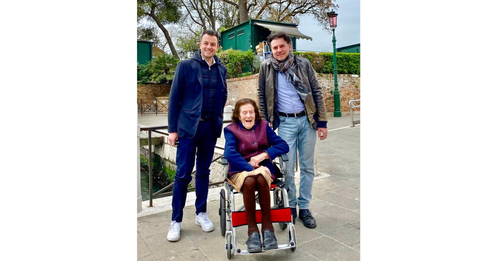 Nonna Isabella, il sogno di visitare Venezia avverato a 108 anni