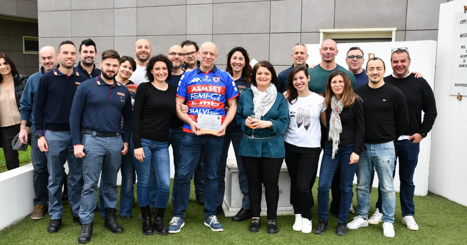 Buona vita Osvaldo, poliziotto innamorato del rugby!