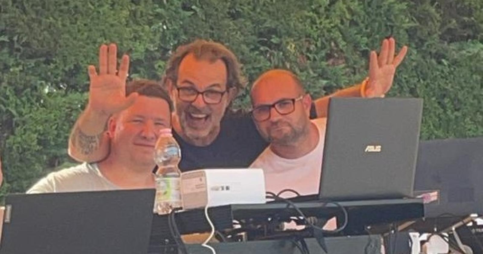 Tutti in piscina a Palazzo Rosso e in diretta su Delta Radio! 