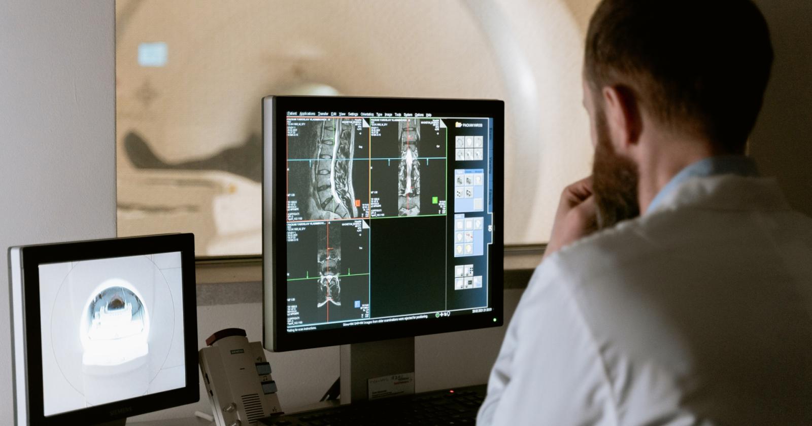 "Radiologia rischia di restare senza medici"