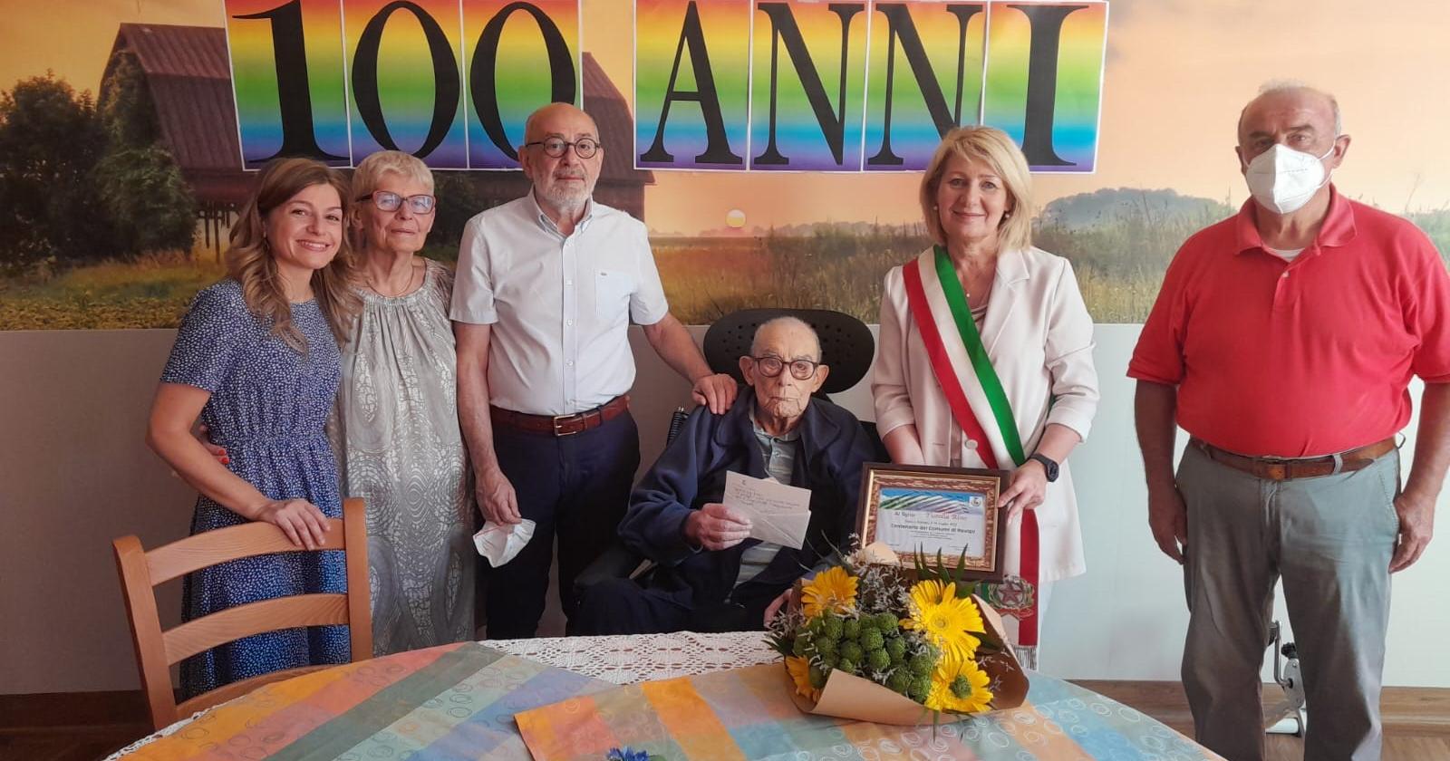 Un secolo di Rino, festa e mega abbraccio!