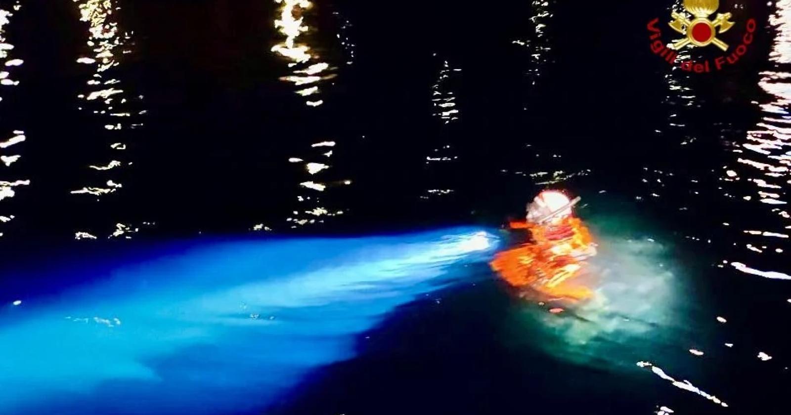 14enne sparisce in mare: in corso ricerche disperate 