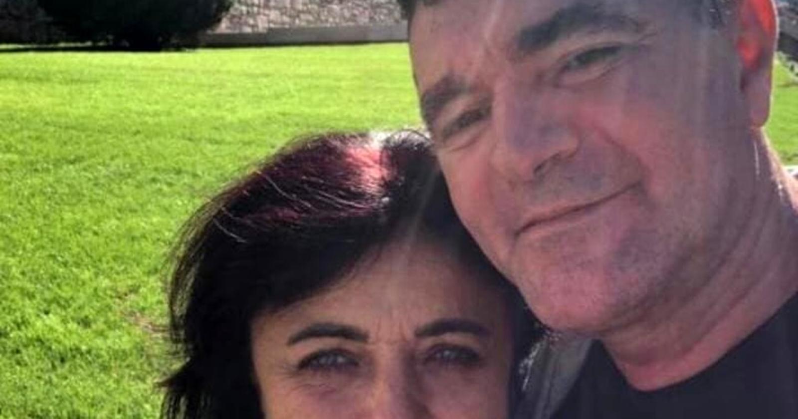 Si trasferisce per amore, massacrata a coltellate