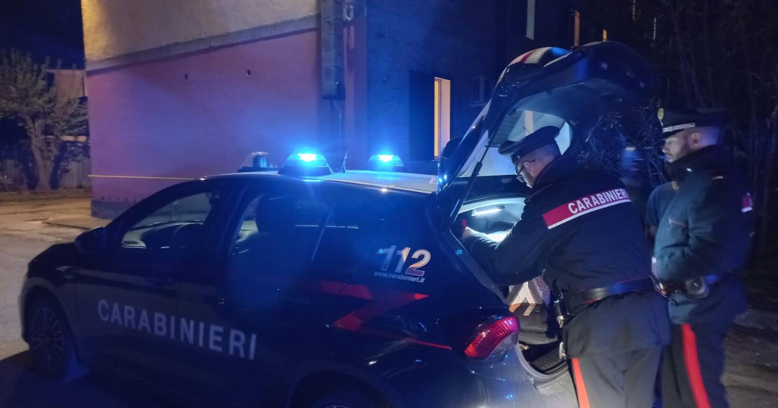 Ai domiciliari si ubriacava e ospitava persone gravate da precedenti: finisce in carcere