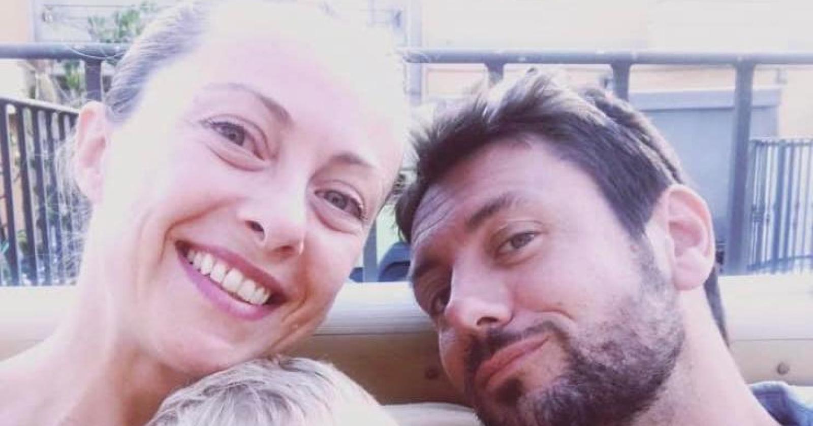 Meloni lo dice su Fb: "Con Giambruno è finita"