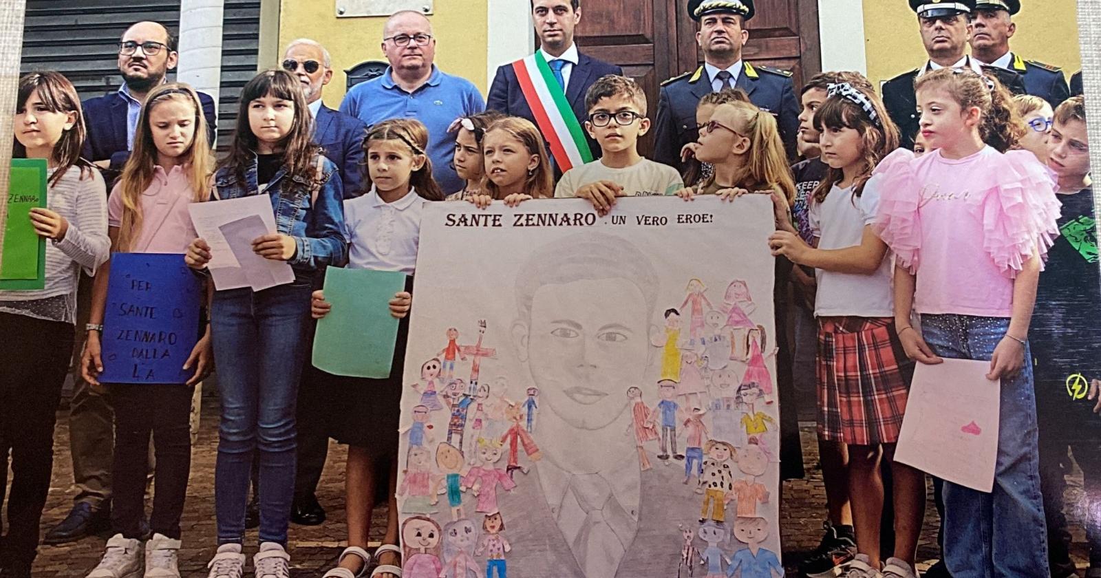 Gli studenti di Grignano ricordano l'eroe Sante Zennaro