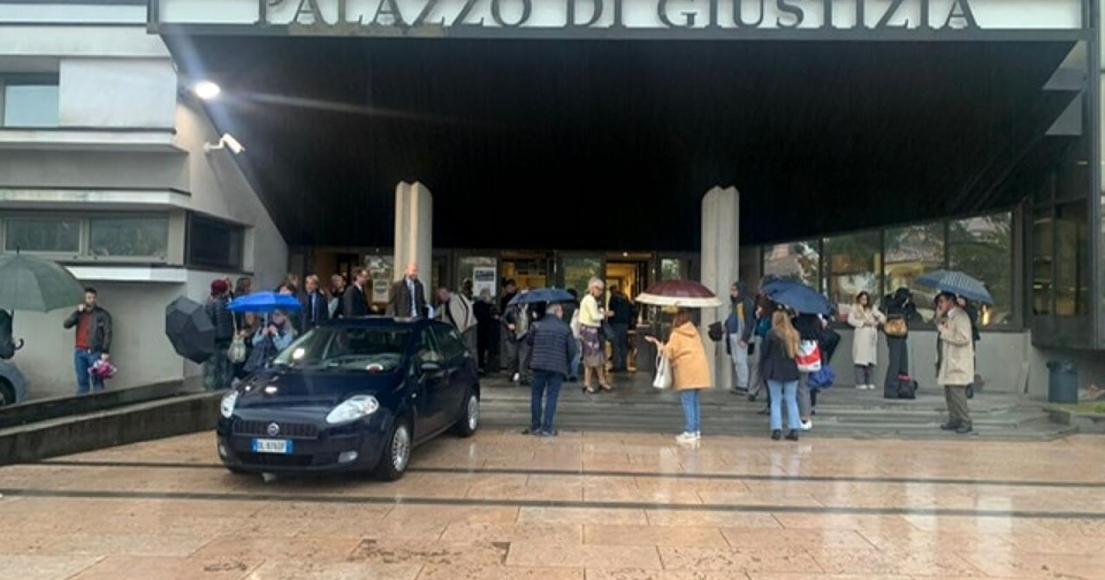 "C'è una bomba": evacuato il tribunale di Treviso