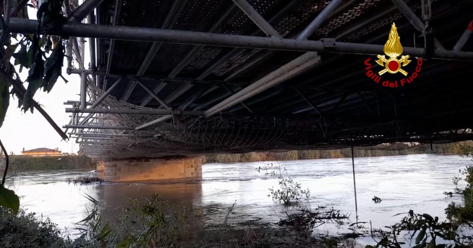 Piena sell'Adige: Situazione sotto controllo a Badia Polesine