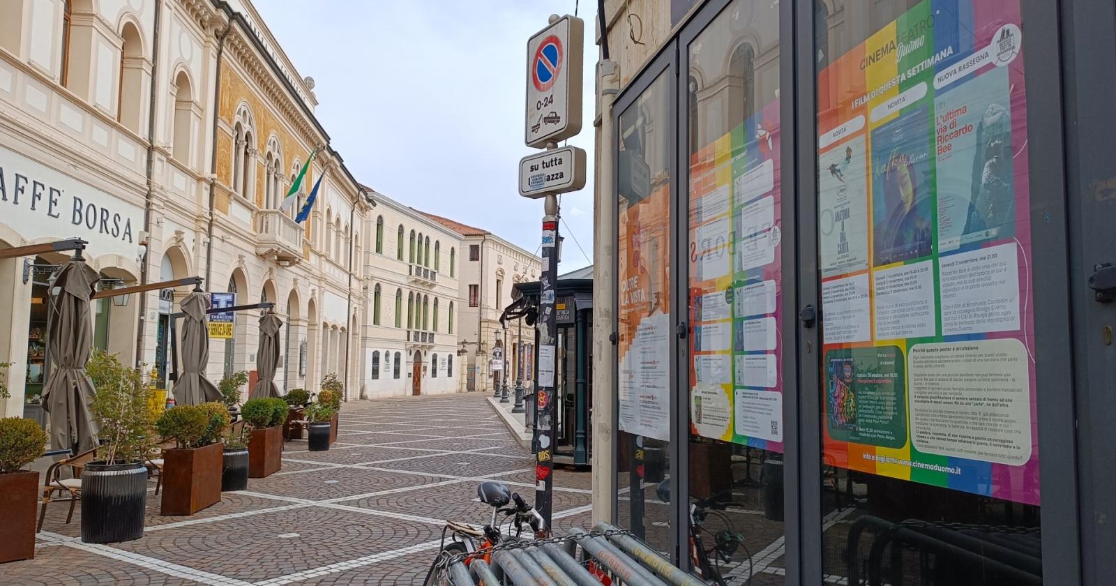 Il Cinema Duomo si illumina di Pace