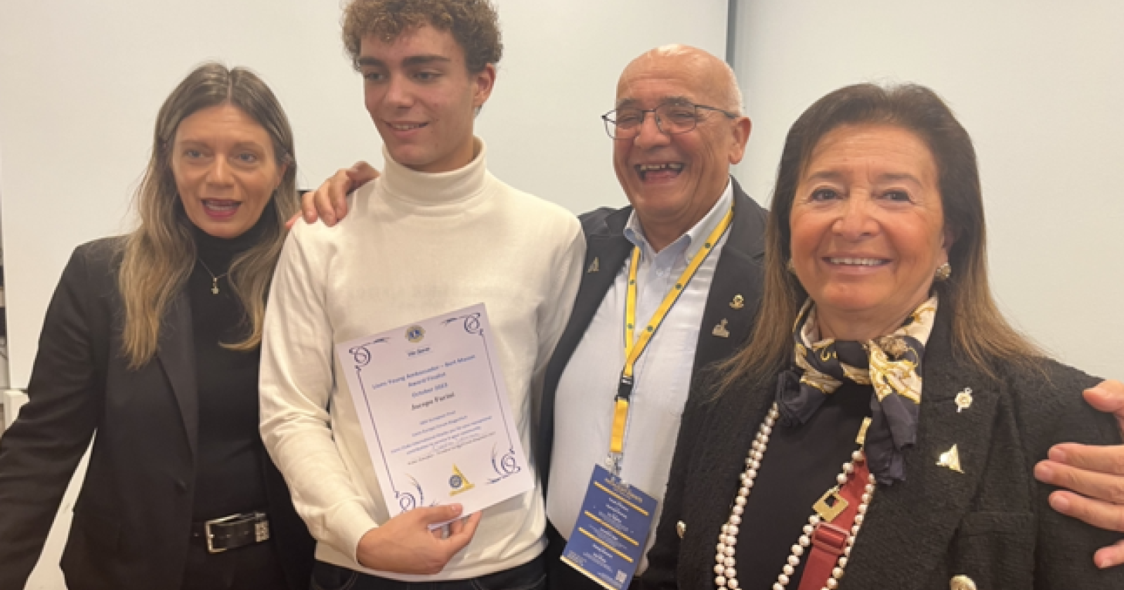 Jacopo Furini applaudito al Bert Mason Award del Lions International