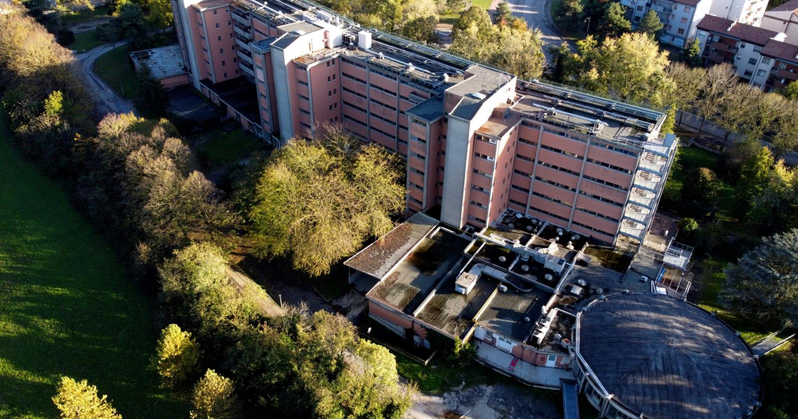 Si tenta di salvare il mega vuoto urbano