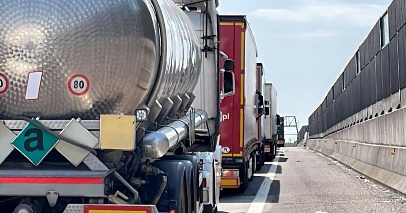 Ancora uno schianto sulla A4, quattro feriti 