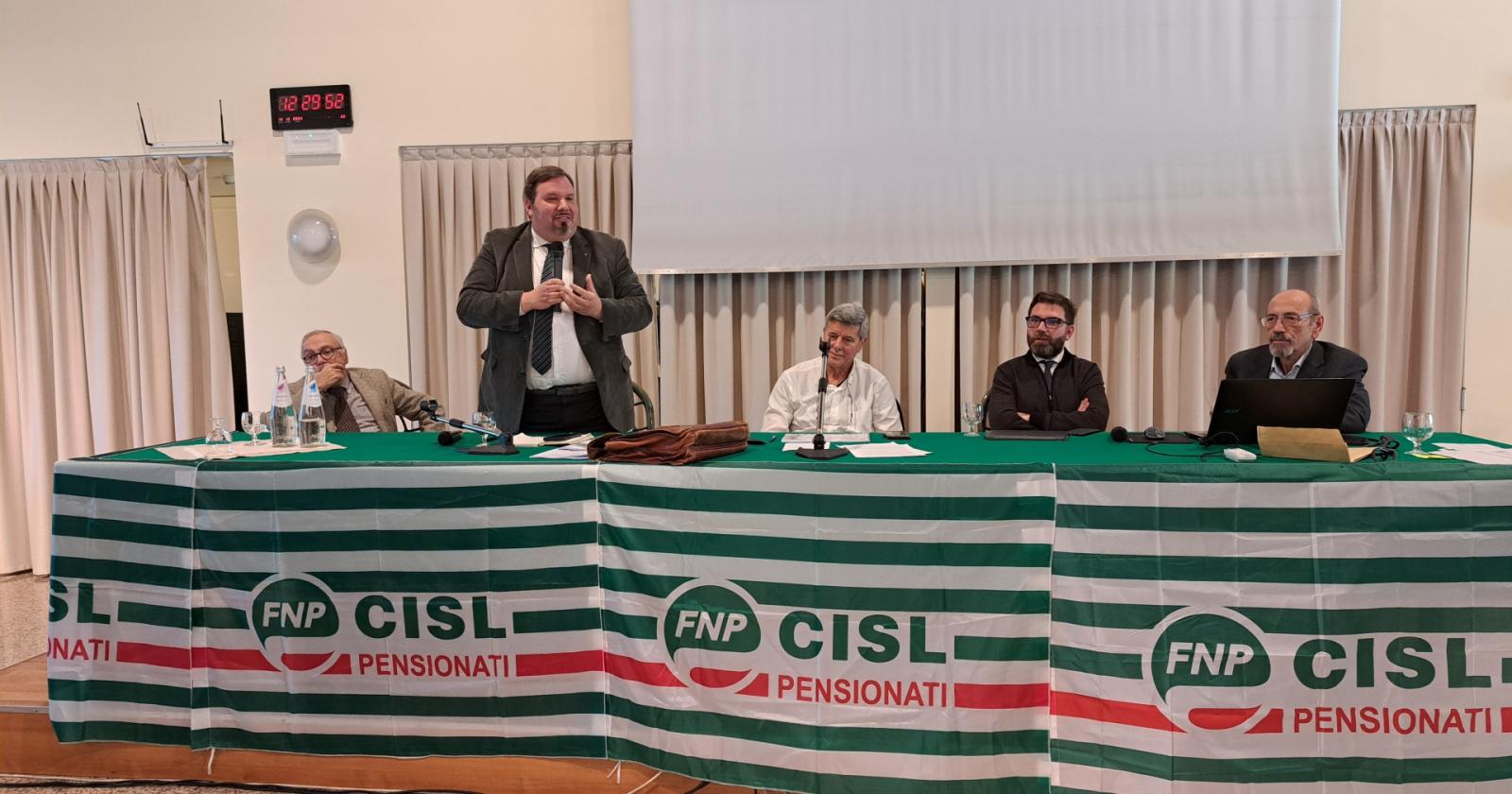 I pensionati di Cisl Padova Rovigo lanciano un appello alla società civile per promuovere la pace