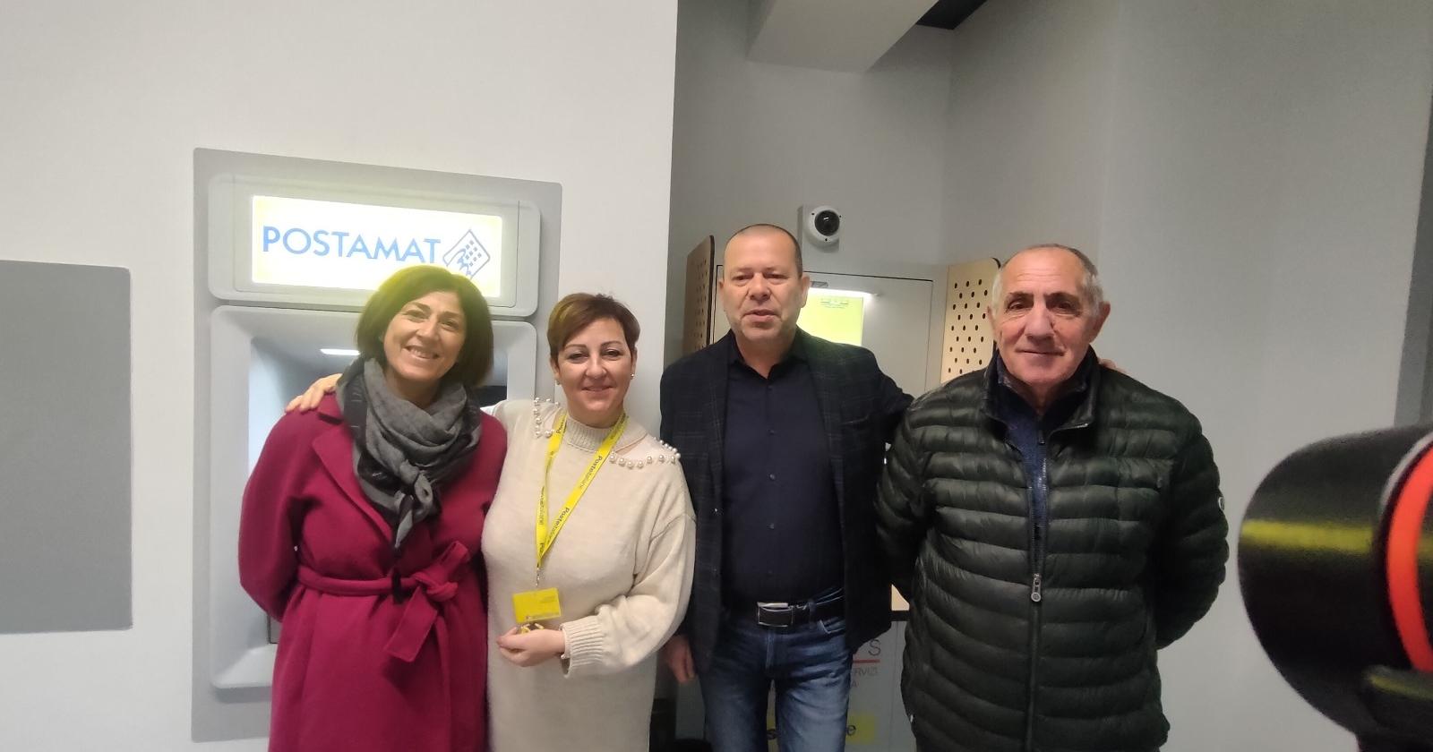 In paese è arrivato il Postamat!