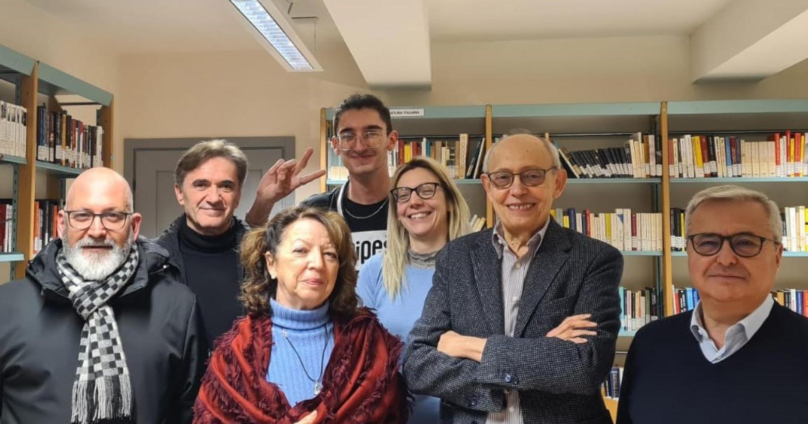 Sandro lascia la "sua" biblioteca