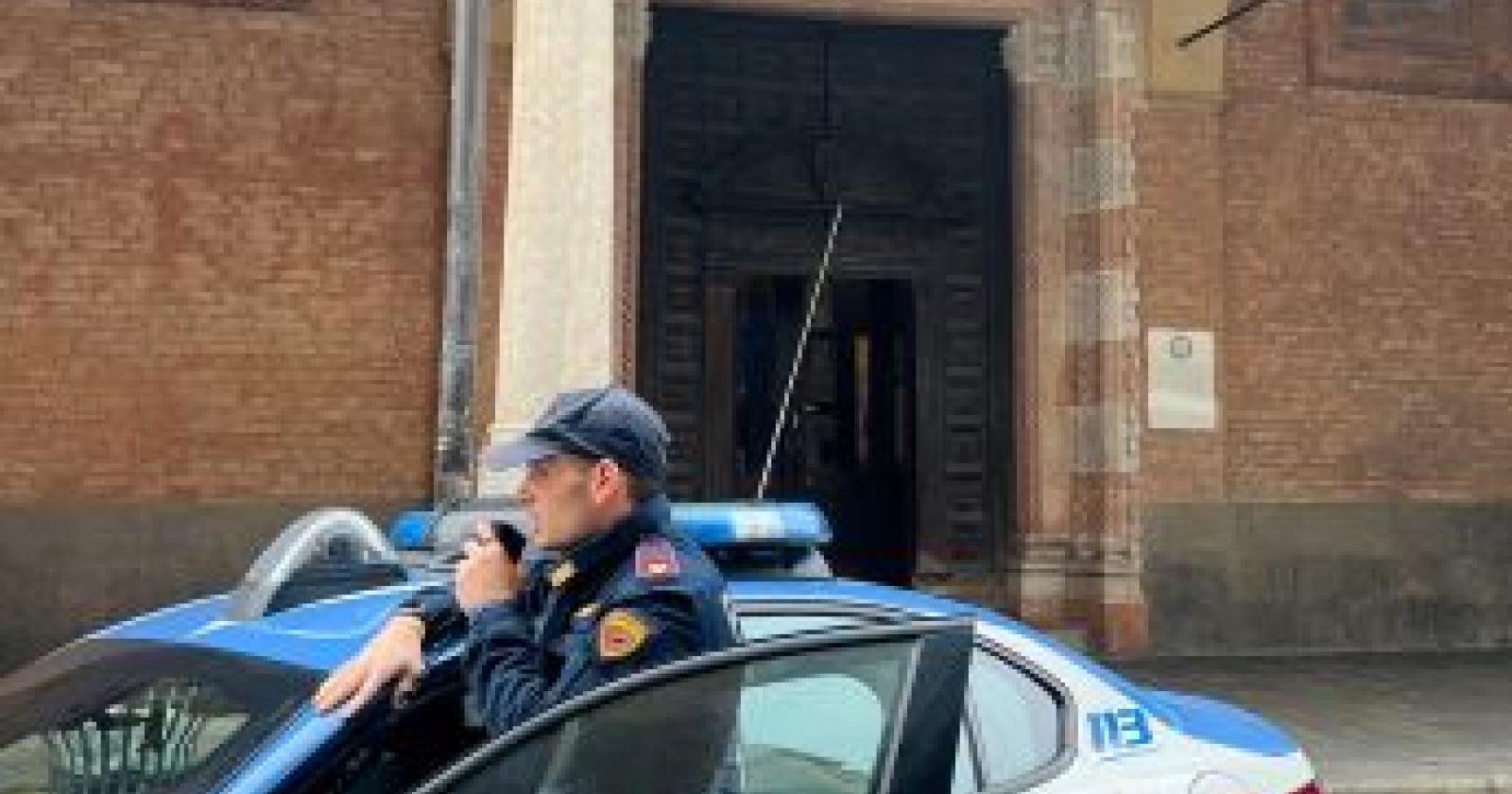 Cocaina, eroina e hashish: blitz antidroga