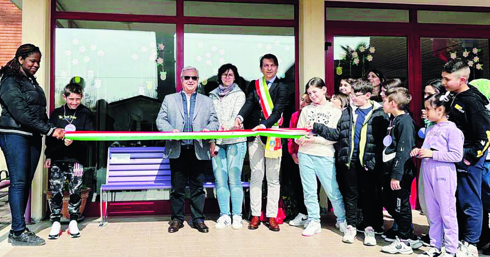 Ecco le panchine della gentilezza