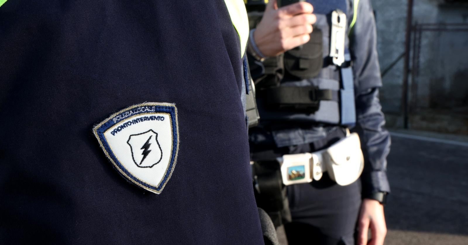 In auto senza patente: intercettati e bloccati