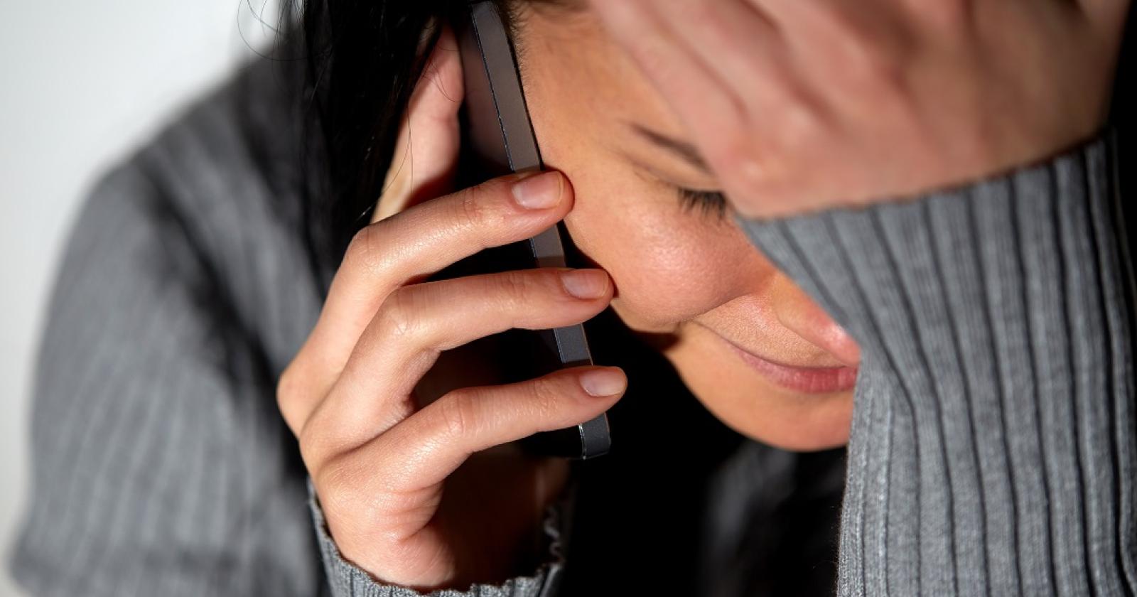 "Mamma, ho rotto il telefono": ingannata e derubata