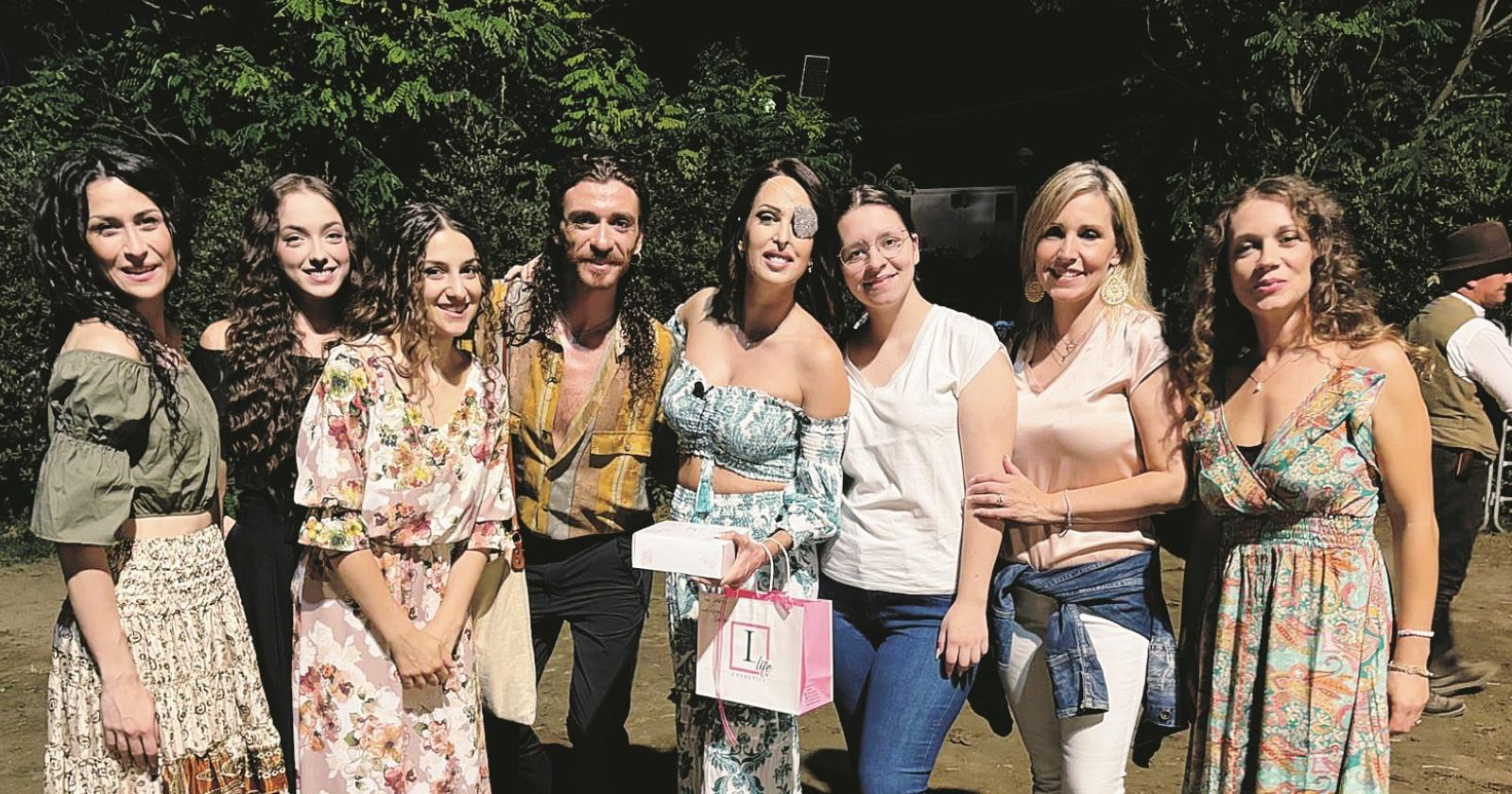 “L’amore batte i leoni da tastiera”
