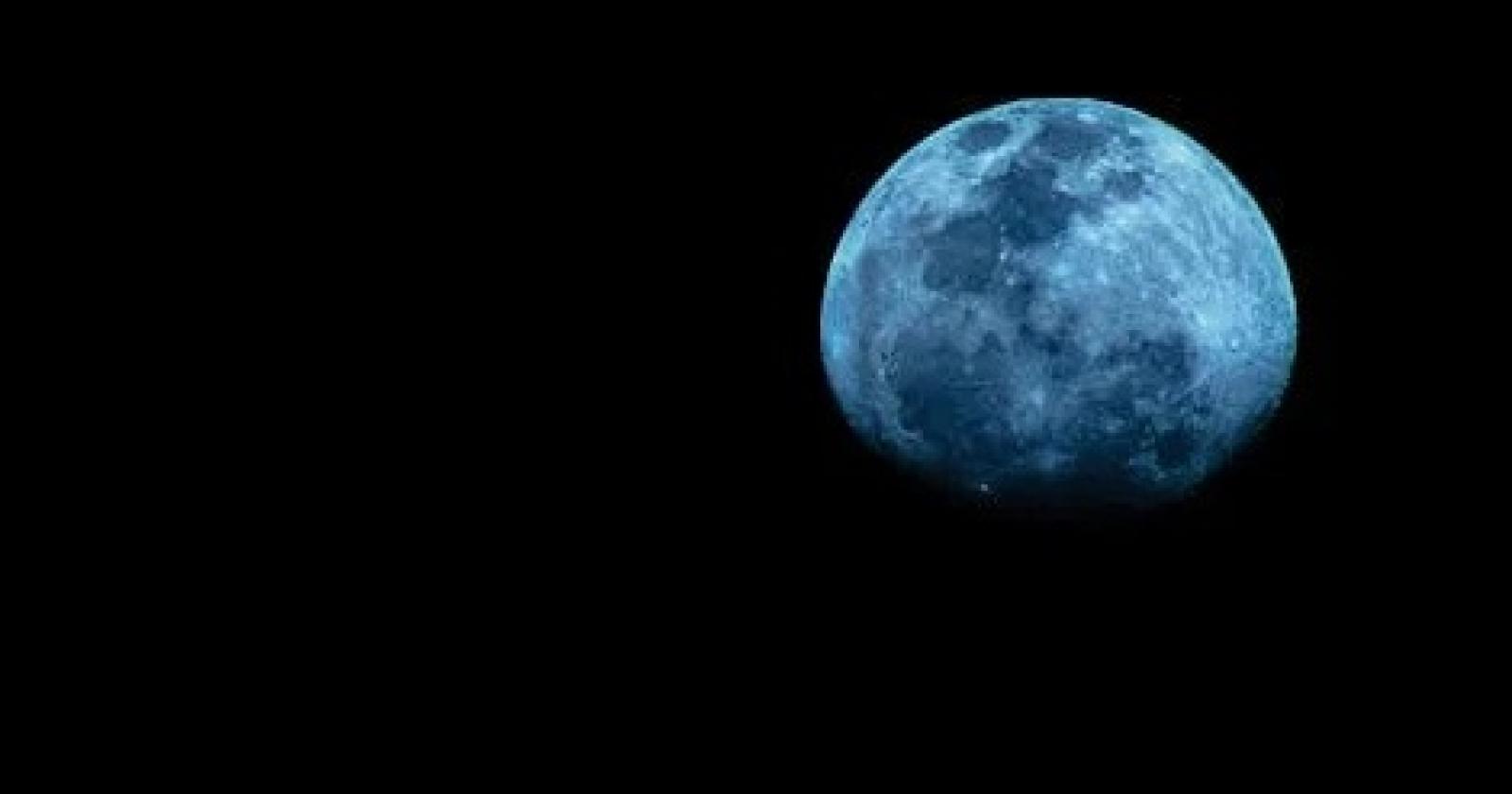 La Superluna Blu del 19 agosto 2024: Un Evento Astronomico e Astrologico da Non Perdere