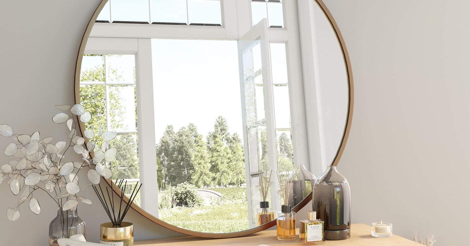 Interior design per ambienti moderni: come scegliere arredi, specchi e decorazioni