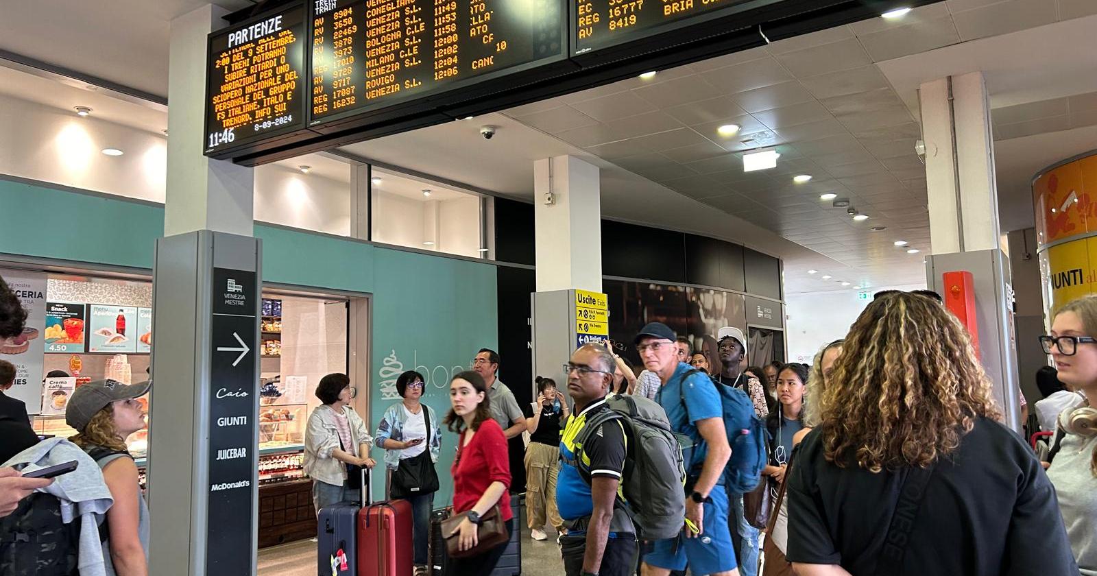 Odissea sui treni, cancellati per l'80%