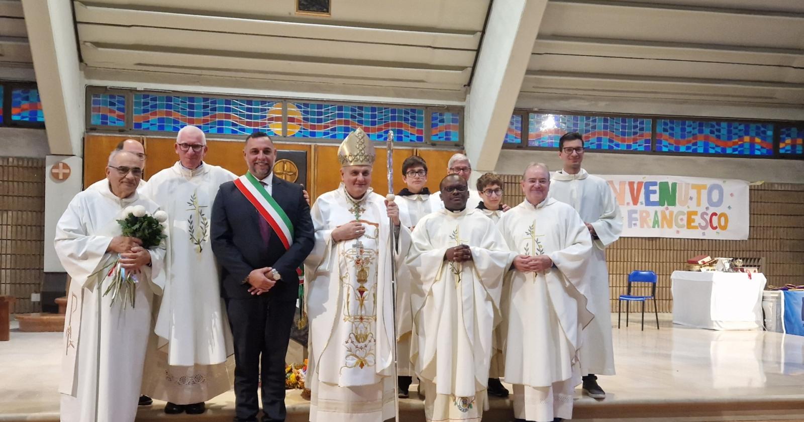 “Benvenuto, don Francesco!”