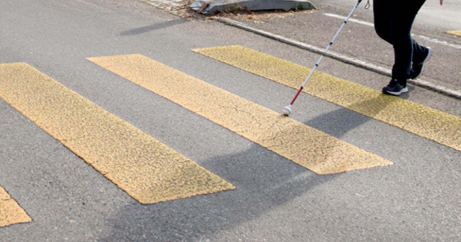 Strisce più sicure per i non vedenti