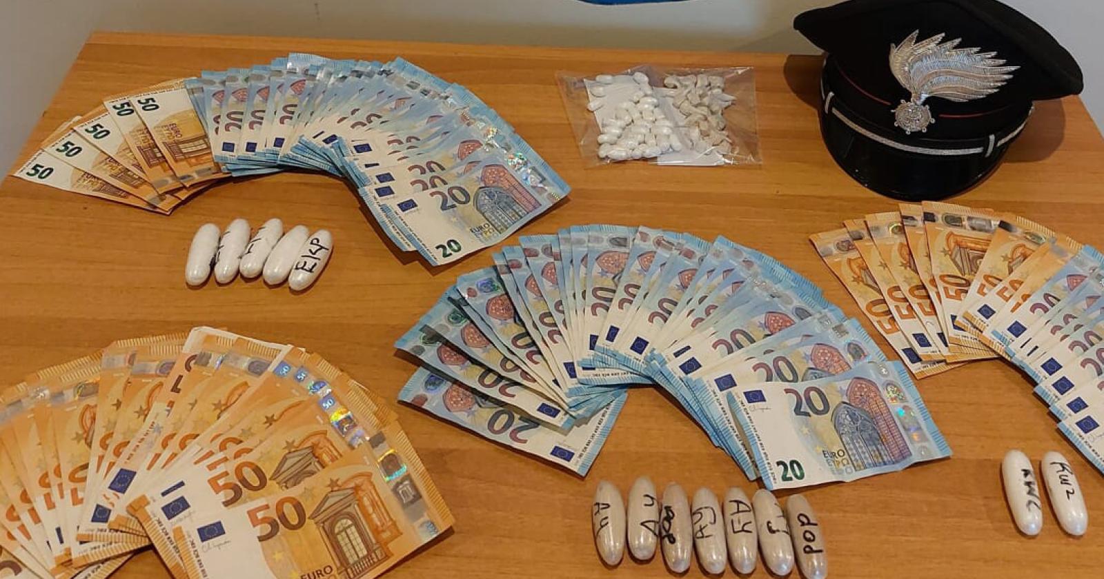 Operazione antidroga a Ferrara: arrestato pusher con 73 dosi di droga e oltre 3mila euro in contanti