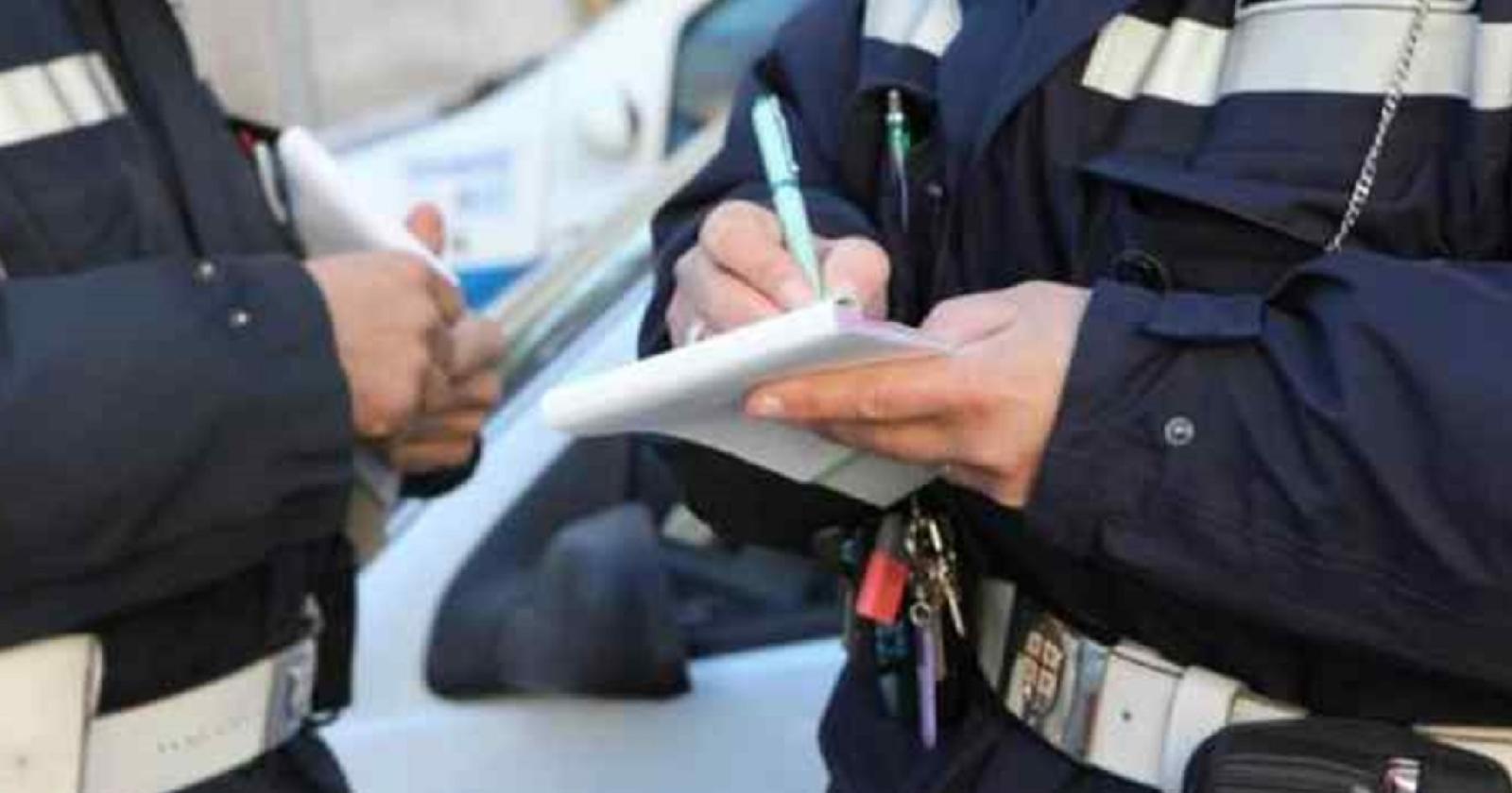 Cala il numero dei vigili urbani ma raddoppiano le multe