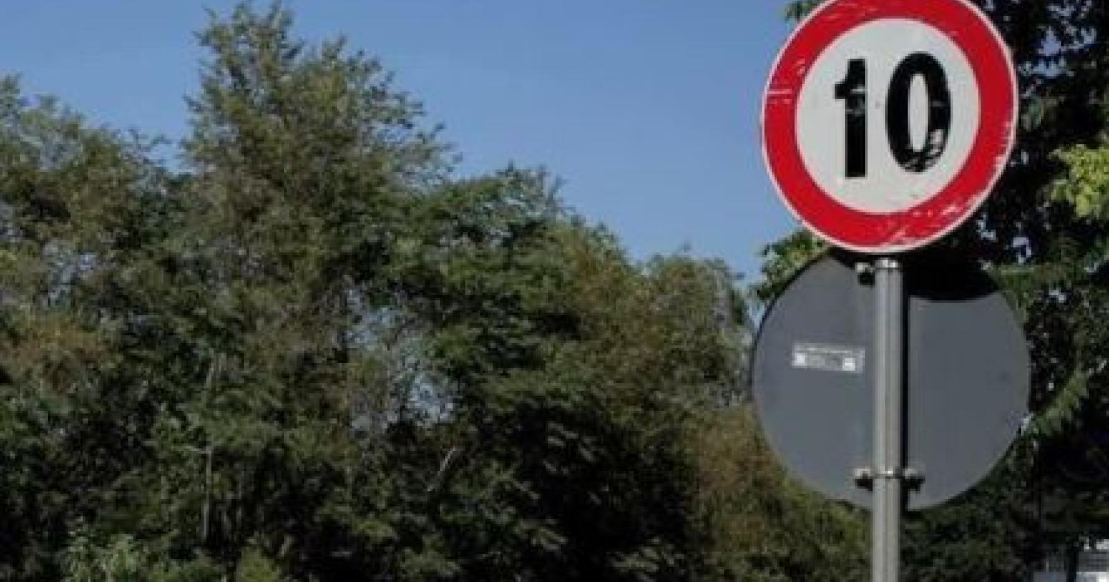Attenti: arriva il limite dei dieci chilometri orari!