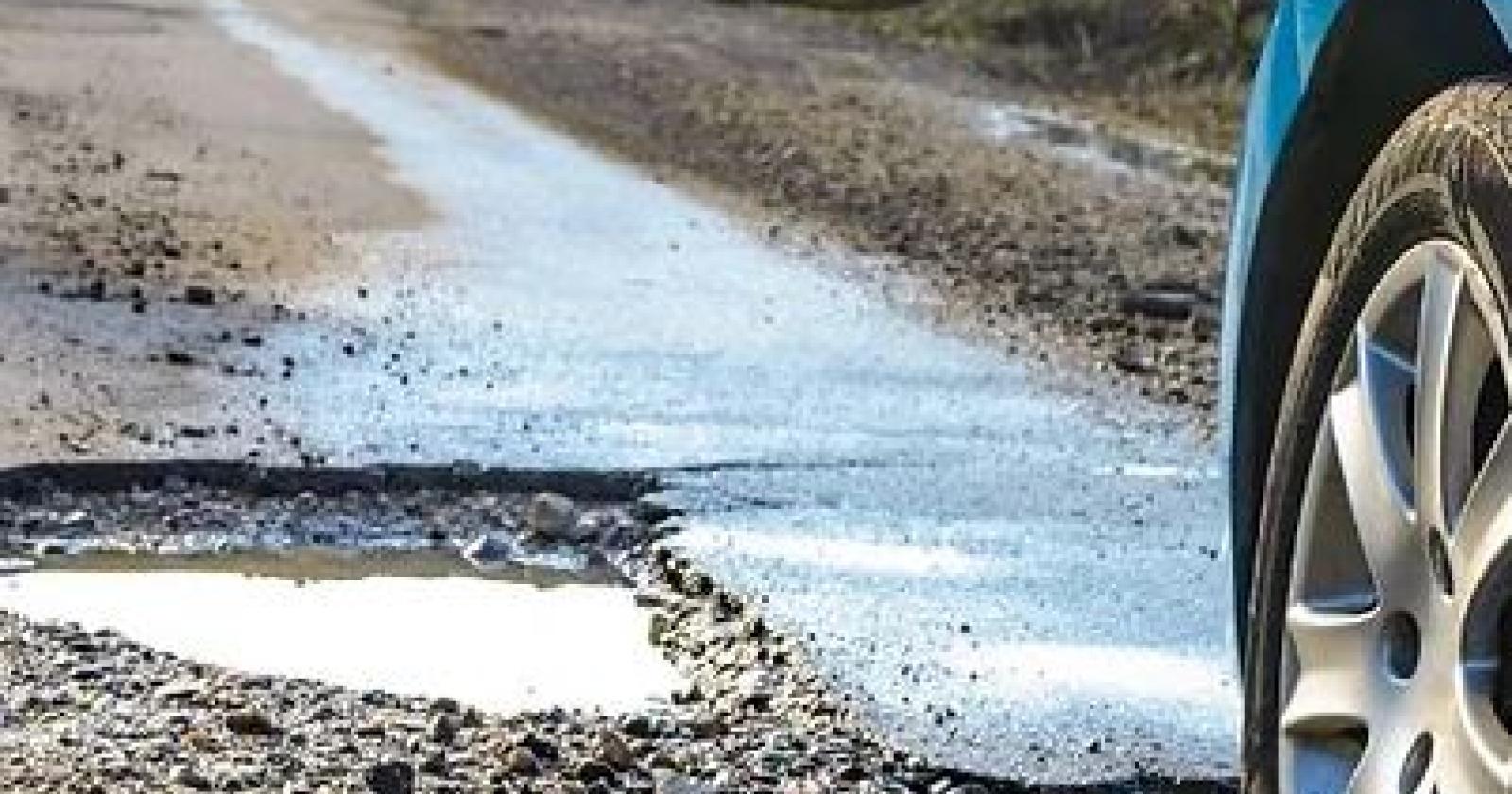 Buche stradali: Come ottenere il risarcimento per i danni al veicolo e alle persone