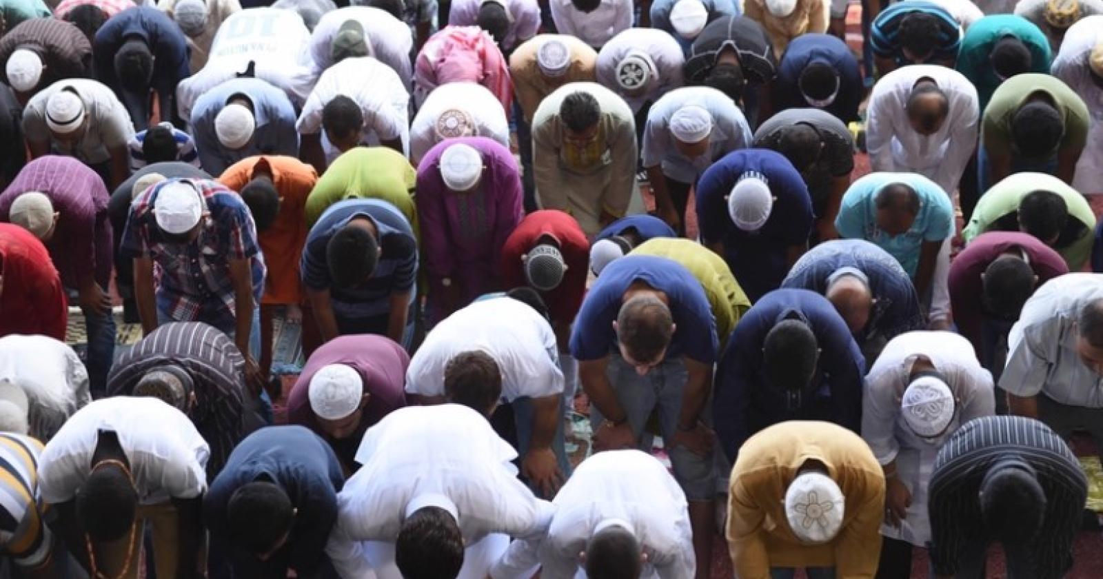 Aggressione al Centro Islamico di Padova: un 25enne tunisino semina il panico durante la preghiera