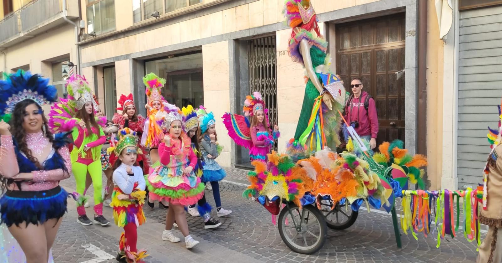 La città si è colorata di magia!