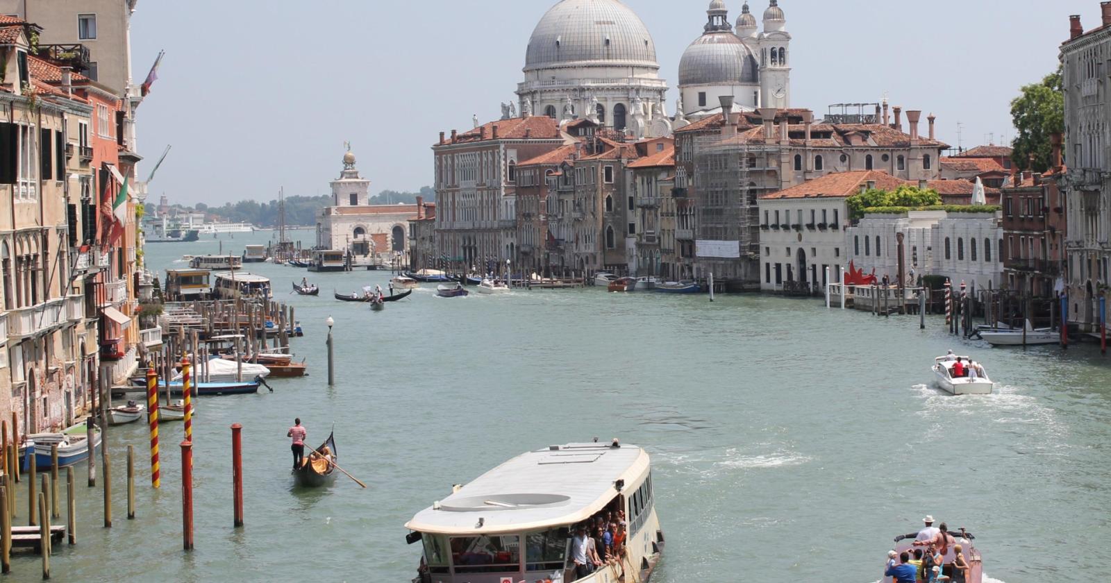 Actv si dota del primo vaporetto ibrido della storia di Venezia