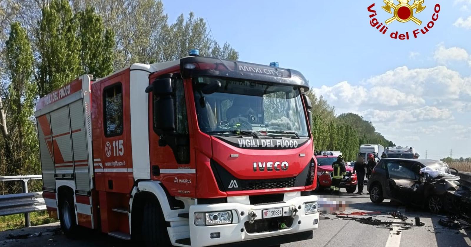 Tragedia sulla Romea: scontro fatale tra auto e camion a Codevigo