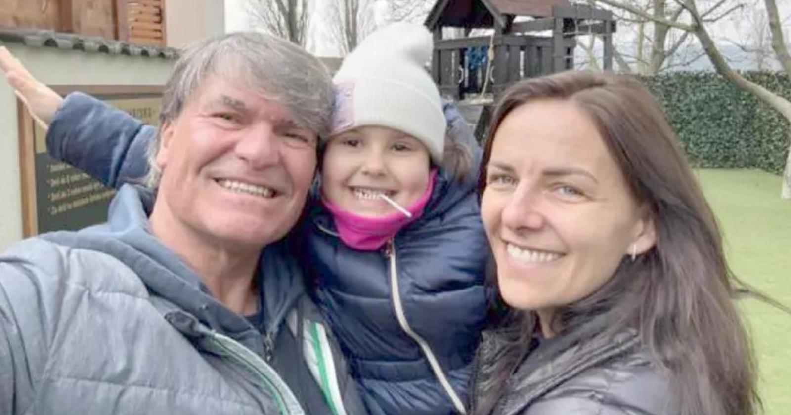 Addio a Emmka: il cuore di una bambina che continua a battere attraverso la generosità dei suoi genitori