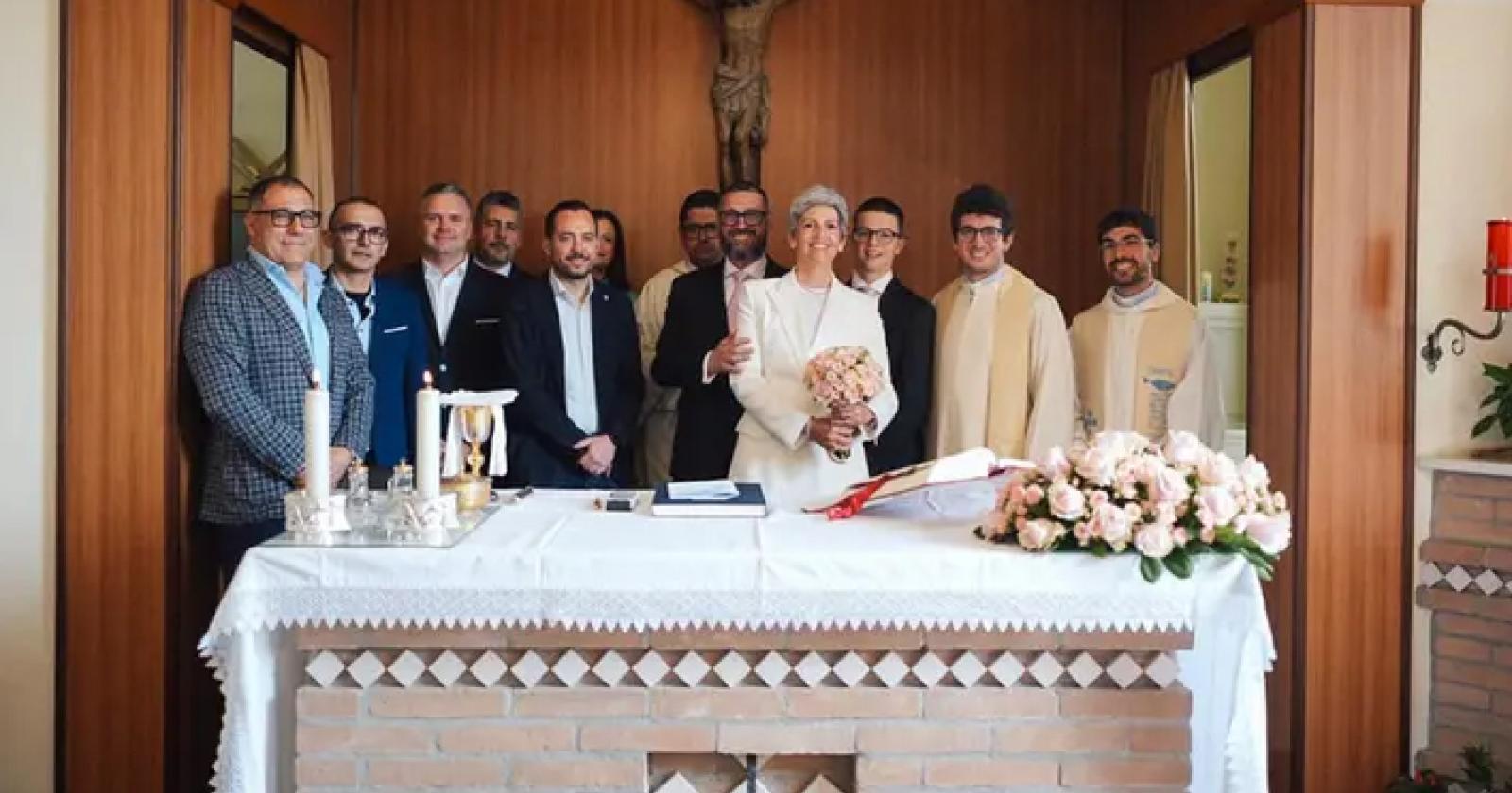 Un matrimonio speciale: l'amore e la gratitudine si celebrano in ospedale